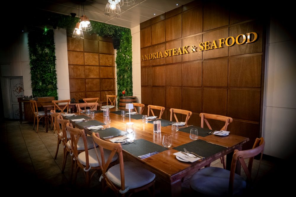 seafront-grill-dining-in-paphos-andria-steak-and-grill